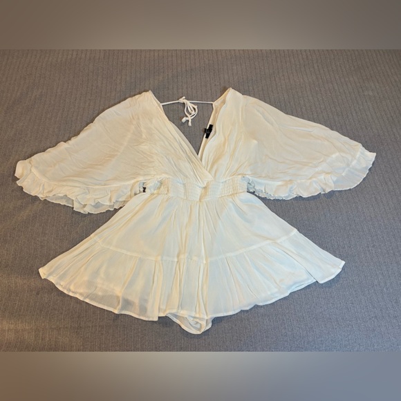 Forever 21 White Textured Romper  Size Large - Picture 1 of 9